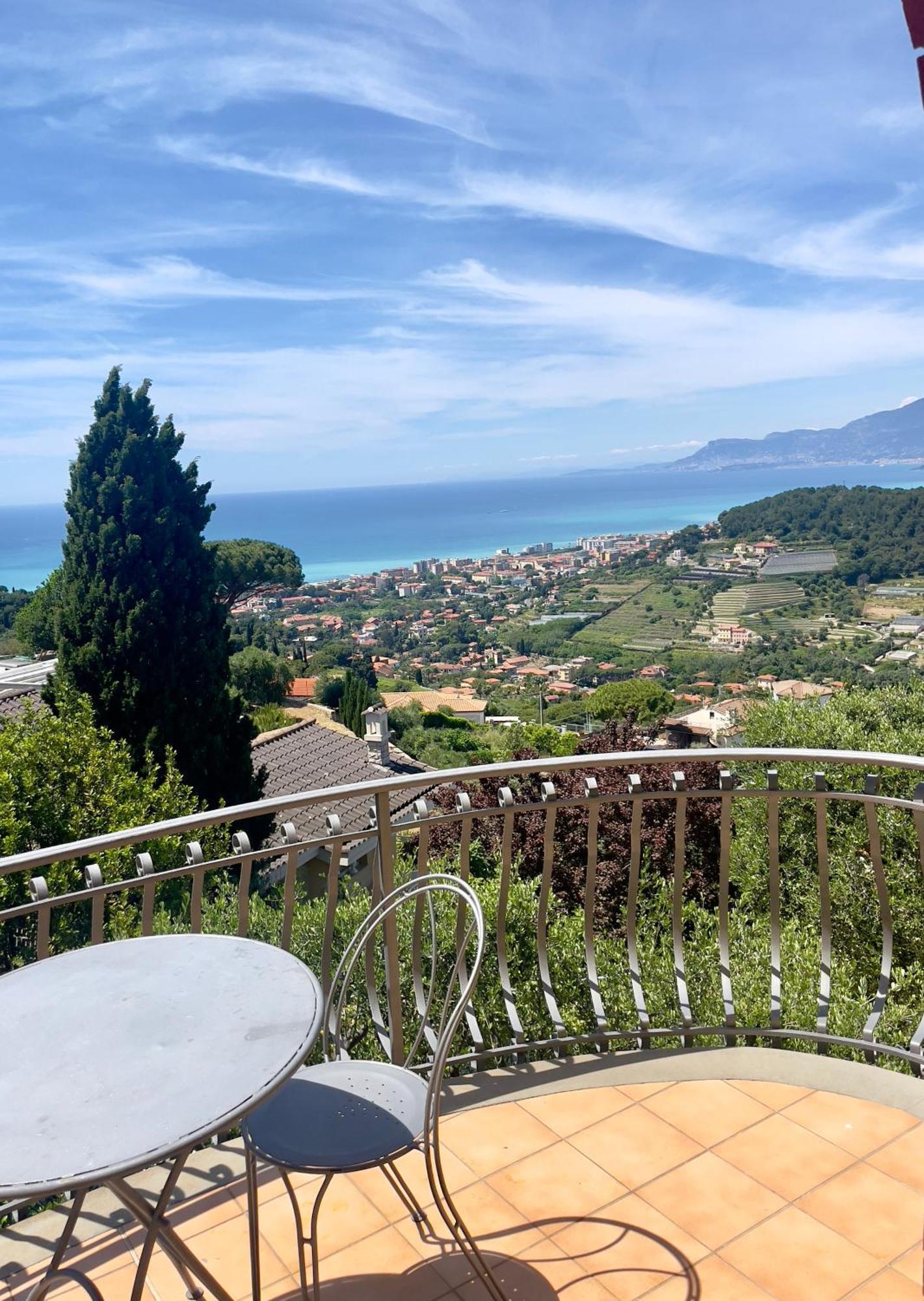 Villa Gaia - Luxury Villa, Pool & Wellness Rooms Bordighera Exterior foto