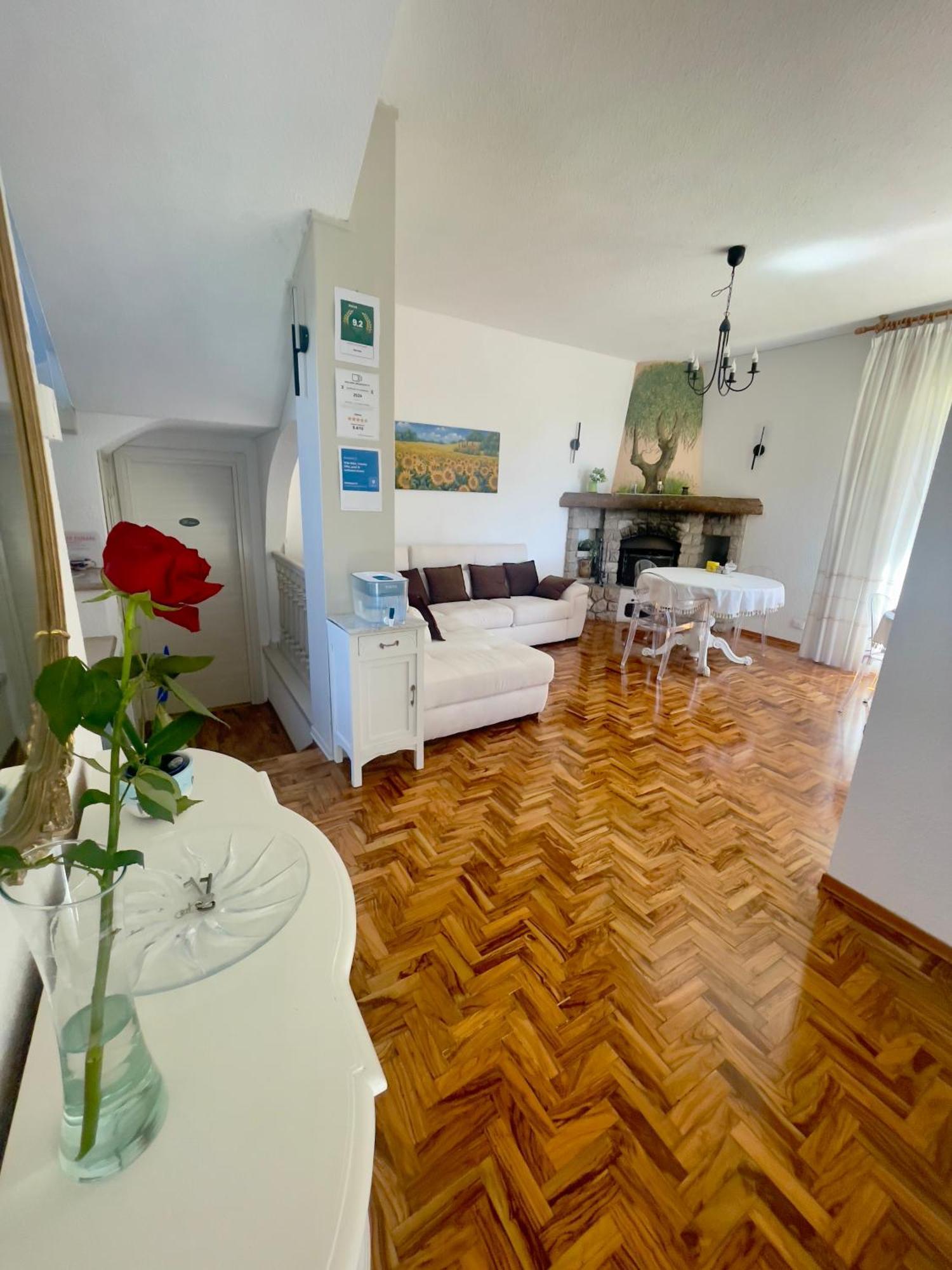 Villa Gaia - Luxury Villa, Pool & Wellness Rooms Bordighera Exterior foto